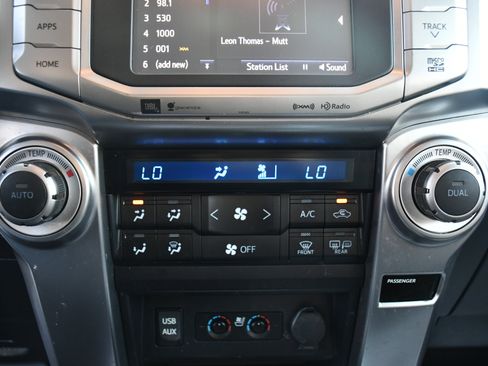 Used 2018 Toyota 4Runner Limited image 9