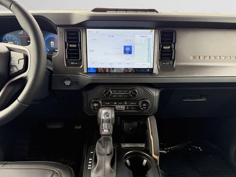 New 2026 Ford Bronco Badlands AWD/4WD image 44