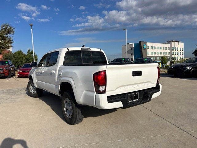 Used 2023 Toyota Tacoma SR w/ SR Convenience Package RWD image 4