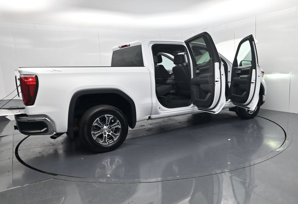 Used 2024 GMC Sierra 1500 SLT AWD/4WD image 56