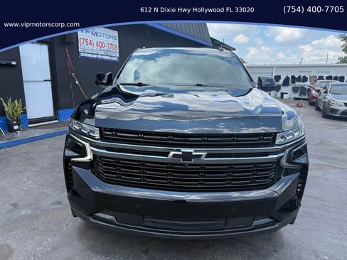 Used 2022 Chevrolet Tahoe RST w/ Luxury Package RWD image 4