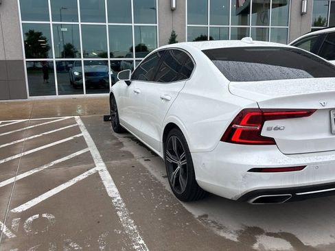 Used 2022 Volvo S60 B5 Inscription w/ Advanced Package image 4