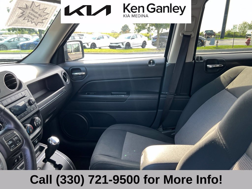 Used 2014 Jeep Patriot Latitude FWD image 33