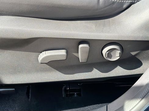 Certified 2022 Subaru Forester Touring w/ Popular Package #3 image 27