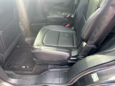 Used 2018 Ford Explorer Limited w/ Equipment Group 301A AWD/4WD image 2