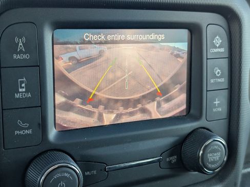 Used 2020 Jeep Wrangler Unlimited Sport image 11