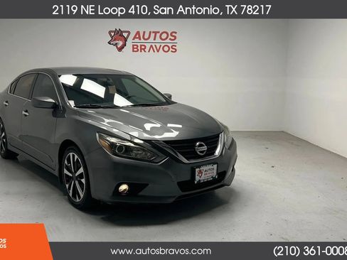 Used 2016 Nissan Altima 2.5 SR FWD image 5