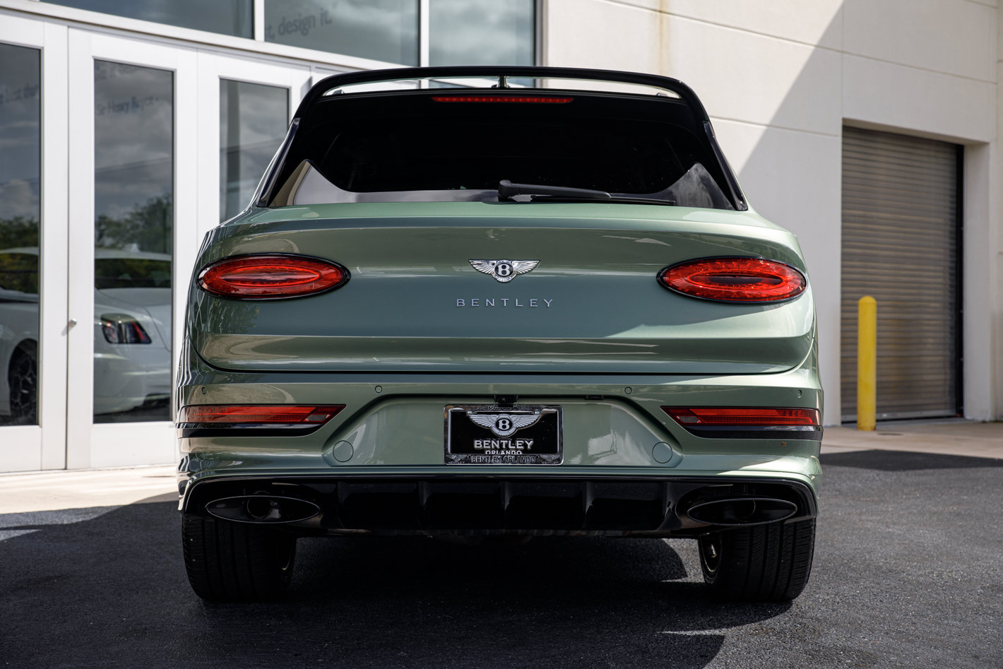 Used 2023 Bentley Bentayga Speed AWD/4WD image 18