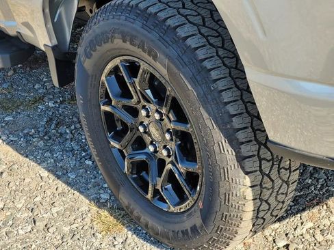 New 2025 Ford F150 XLT w/ Equipment Group 302A MID image 5