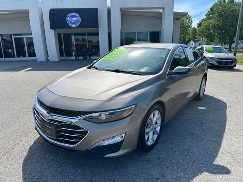 Used 2023 Chevrolet Malibu LT w/ Driver Confidence Package FWD image 1