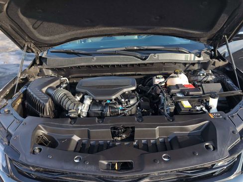 Used 2025 Chevrolet Blazer RS image 37