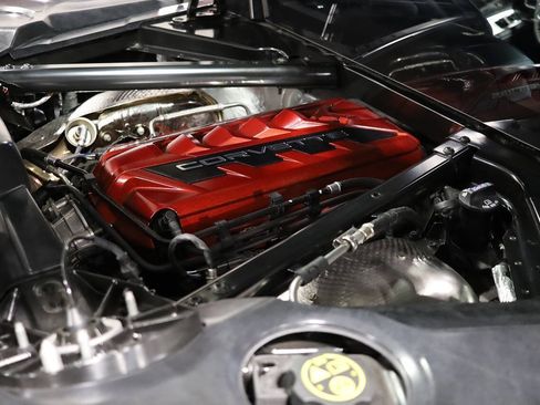 Used 2023 Chevrolet Corvette Stingray Coupe w/ Z51 Performance Package RWD image 24