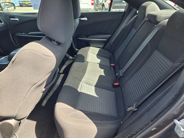 Used 2023 Dodge Charger SXT RWD image 9