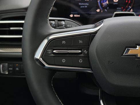 Used 2026 Chevrolet Traverse High Country FWD image 16