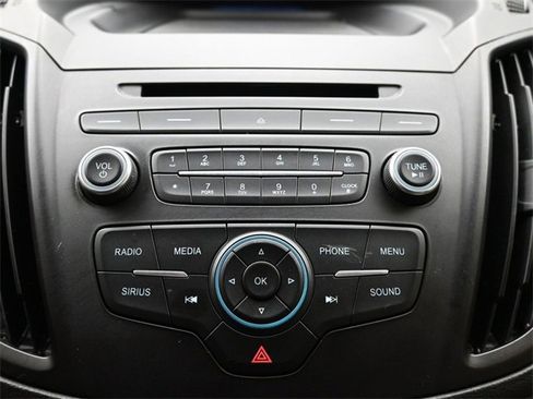 Used 2017 Ford Escape SE image 20