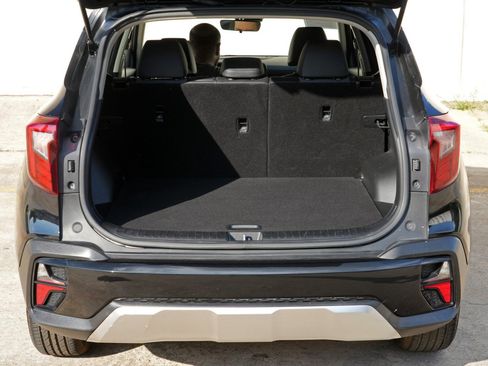 Used 2024 Kia Seltos S FWD image 9