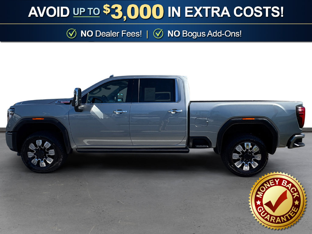 Used 2025 GMC Sierra 2500 Denali w/ Denali Reserve Package AWD/4WD image 2