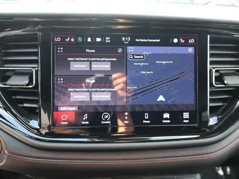 Used 2024 Dodge Durango GT RWD image 39