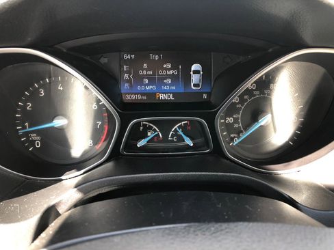 Used 2016 Ford Focus SE image 16