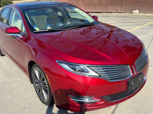 Used 2015 Lincoln MKZ Base 4dr Sedan w/ Equipment Group 202A Reserve image 13