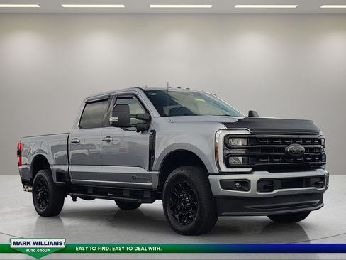 Used 2024 Ford F250 XLT w/ Black Appearance Package AWD/4WD image 1