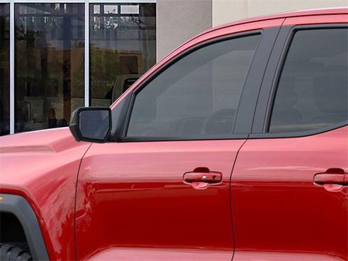 New 2025 GMC Canyon Elevation w/ Convenience Package image 12