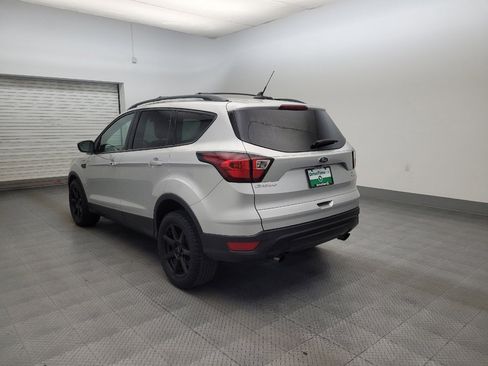 Used 2019 Ford Escape SE FWD image 5