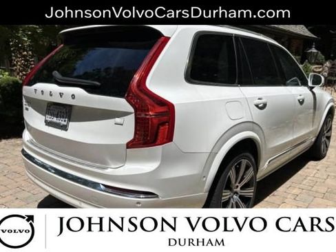 Used 2023 Volvo XC90 T8 Ultimate w/ Protection Package Premier AWD/4WD image 3