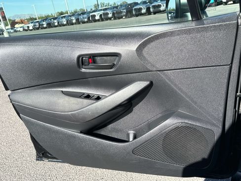 Used 2024 Toyota Corolla LE FWD image 12