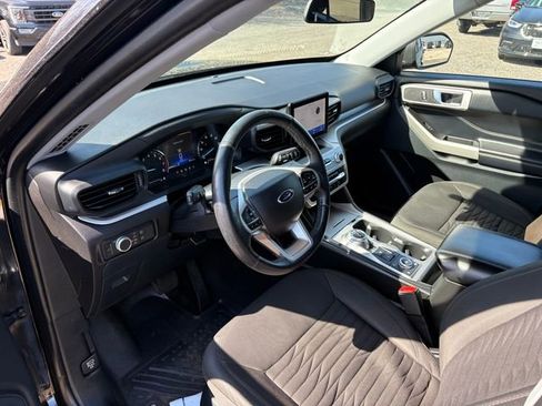 Certified 2021 Ford Explorer XLT AWD/4WD image 6