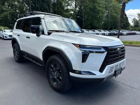 Certified 2024 Lexus GX 550 AWD/4WD image 8