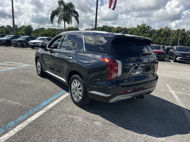 Certified 2024 Hyundai Palisade SEL FWD image 8