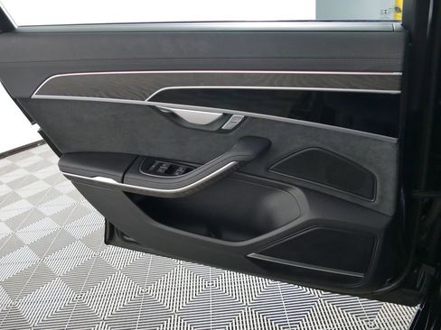 Used 2023 Audi A8 L 3.0T w/ Executive Package image 7