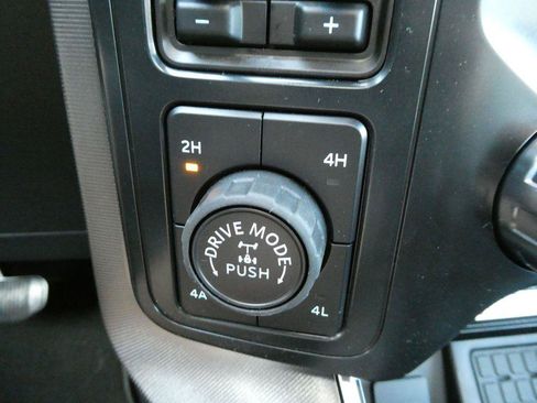 New 2026 Ford F150 Platinum w/ Equipment Group 702A High AWD/4WD image 27