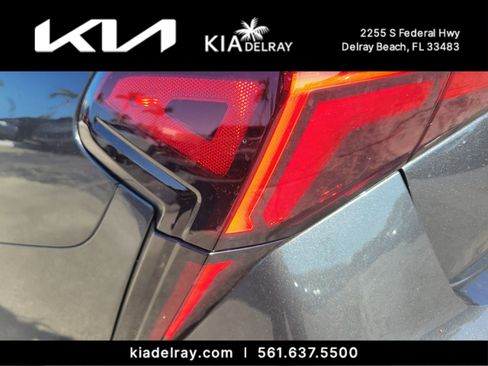 New 2025 Kia K5 EX image 7