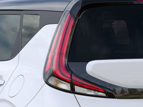 New 2025 Kia Soul EX image 11