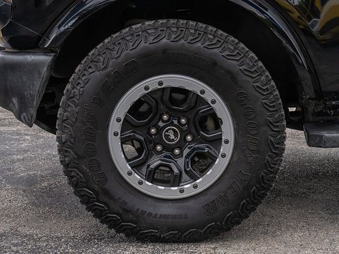 Used 2021 Ford Bronco Outer Banks AWD/4WD image 33