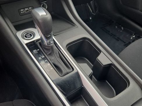 Used 2023 Nissan Sentra SV FWD image 19