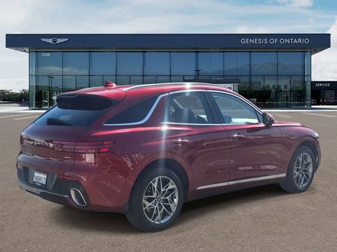 Used 2023 Genesis GV70 2.5T w/ Select Package image 2