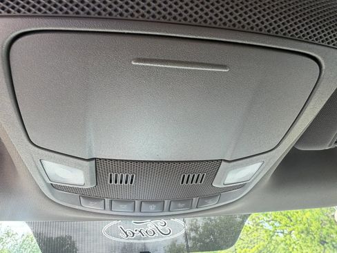 Used 2018 Ford F150 XLT w/ Trailer Tow Package image 19