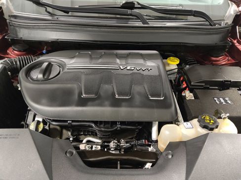 Used 2020 Jeep Cherokee Limited AWD/4WD image 30