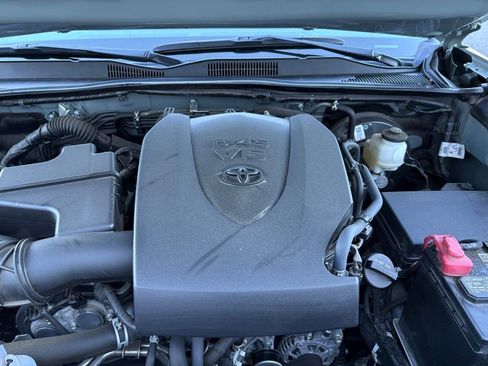 Used 2023 Toyota Tacoma Trail Edition image 25
