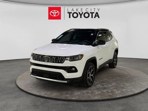 Used 2024 Jeep Compass Limited AWD/4WD image 1