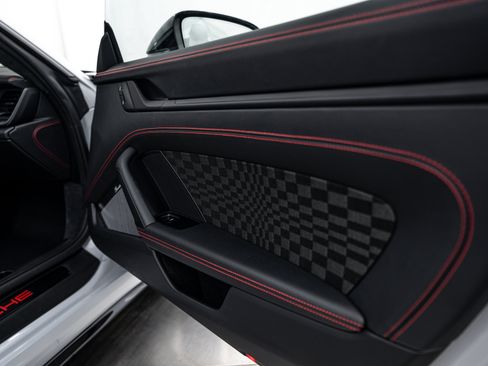 New 2026 Porsche 911 Carrera 4 GTS AWD/4WD image 17