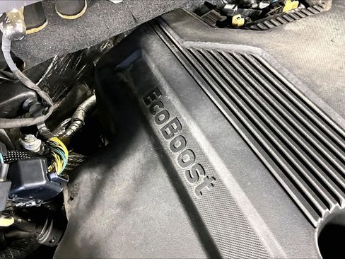 Used 2019 Ford Expedition XLT w/ Equipment Group 202A image 32