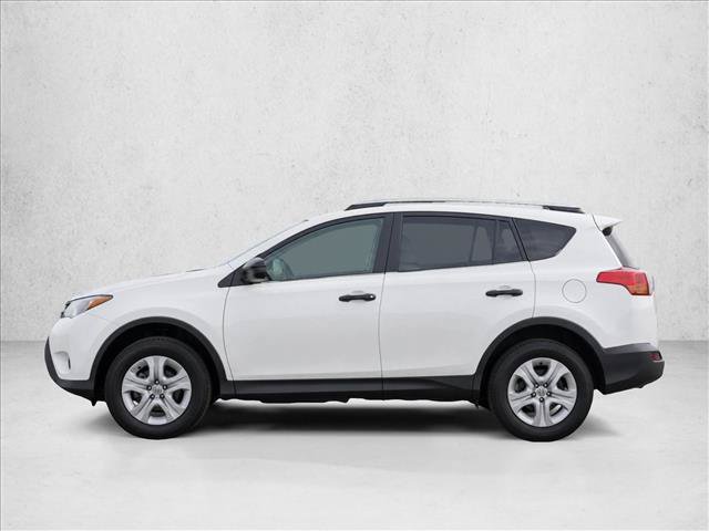 Used 2014 Toyota RAV4 LE FWD image 2