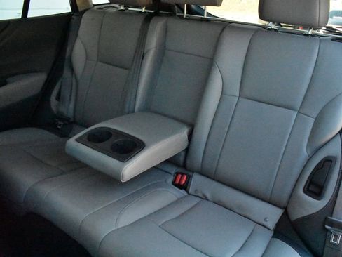 Used 2023 Subaru Outback Limited AWD/4WD image 23