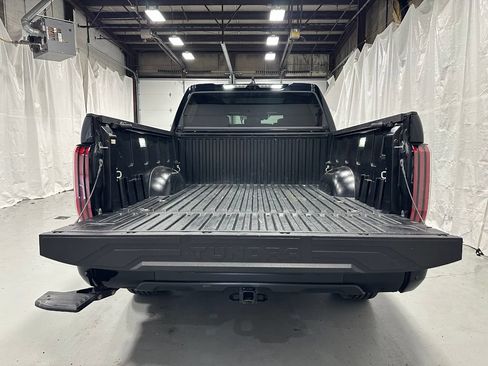 Used 2025 Toyota Tundra Platinum AWD/4WD image 53