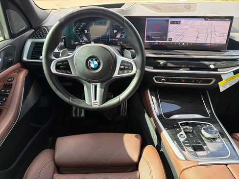 Used 2025 BMW X5 M60i AWD/4WD image 15