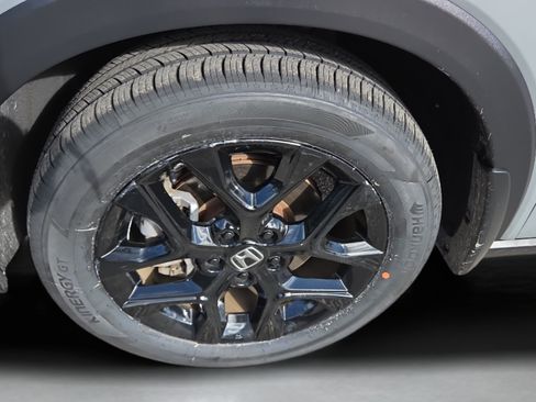 Used 2024 Honda HR-V Sport image 37